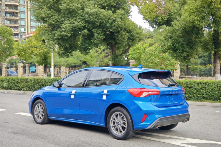 福特 福克斯 2020款 两厢 EcoBoost 180 自动锋潮型车身外观6007