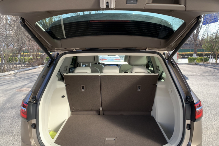 大众 威然 2022款 380TSI 旗舰版局部细节23