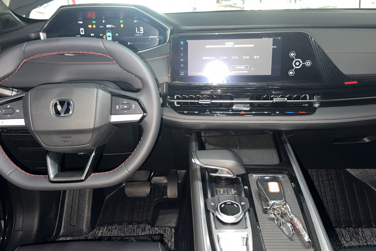 长安CS55PLUS 2024款 第三代 1.5T DCT卓越型局部细节16