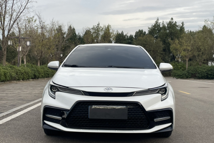 丰田 雷凌 2021款 185T CVT运动版车身外观6004