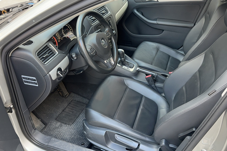 大众 速腾 2014款 改款 1.4TSI 自动豪华型局部细节19