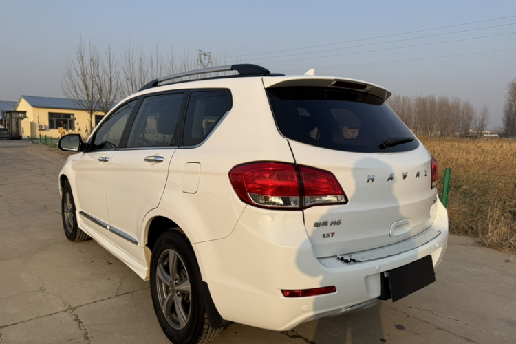 哈弗H6 2016款 升级版 1.5T 自动两驱精英型车身外观6001