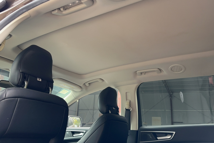 福特 锐界 2018款 EcoBoost 245 两驱运动型 7座局部细节22