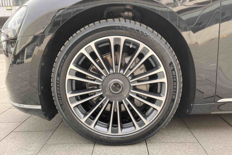 鸿蒙智行 享界S9 2024款 纯电 Ultra 四驱旗舰版车身外观6005