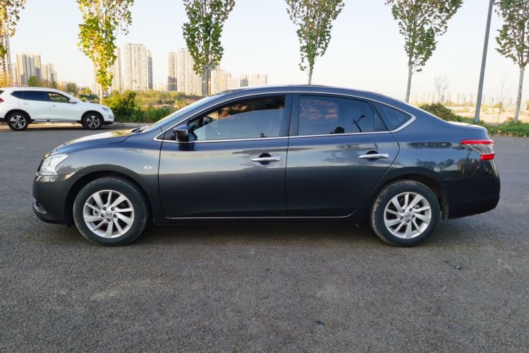 日产 轩逸 2012款 1.6XE CVT舒适版车身外观6005