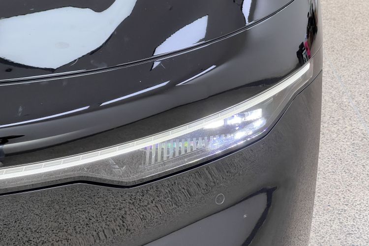 极氪007 2024款 四驱版 75kWh车身外观6007