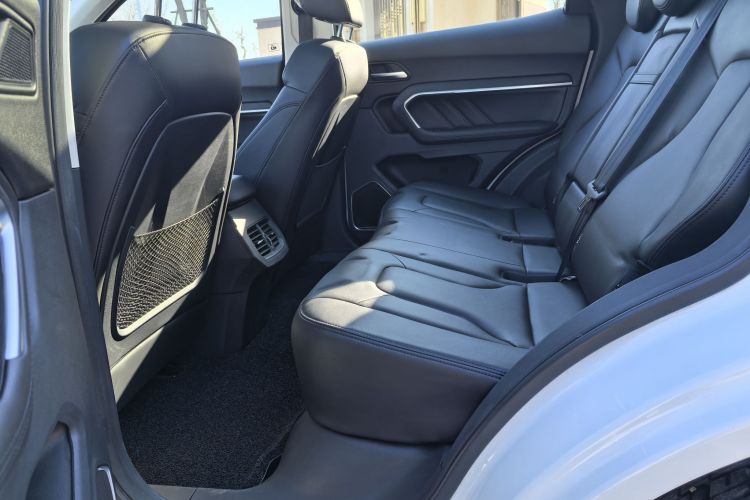 哈弗H6 2017款 红标 2.0T 自动两驱智尚型中控内饰7003