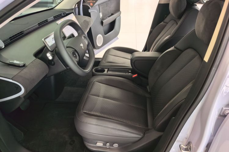 firefly萤火虫 2025款 发光版中控内饰7001