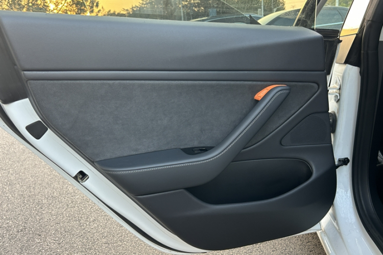 特斯拉 Model 3(进口) 2019款 长续航后驱版中控内饰7002