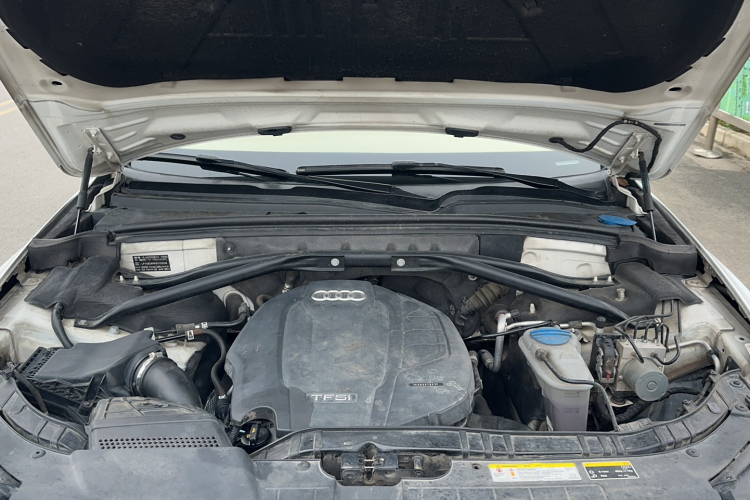 奥迪Q5 2017款 40 TFSI 技术型局部细节24