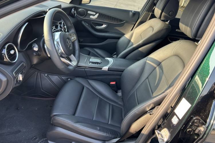 奔驰C级 2021款 C 260 L 运动版中控内饰7002