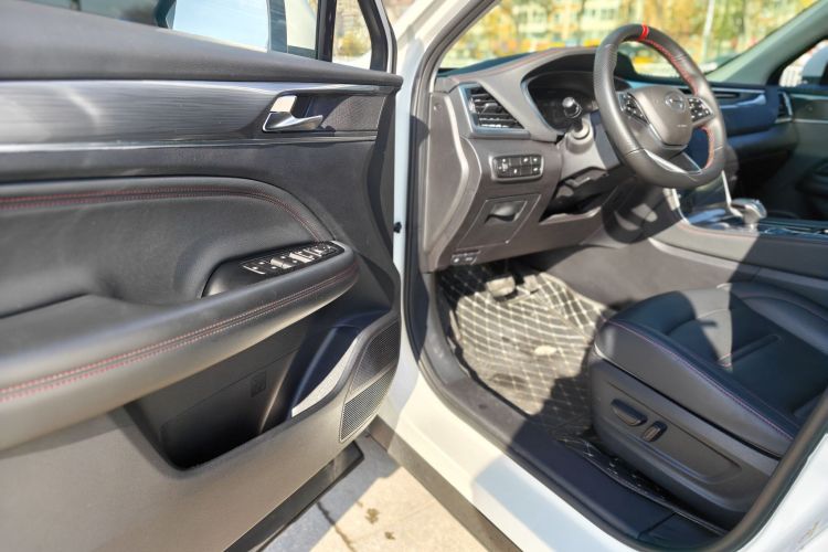 广汽传祺 传祺GS4 PLUS 2022款 270T 自动星辰版中控内饰7004