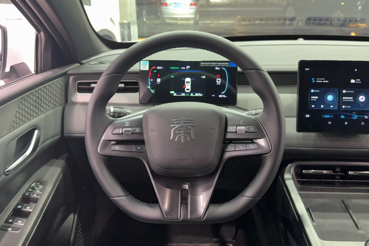 比亚迪 秦PLUS 2025款 DM-i 智驾版 55KM领先型局部细节13