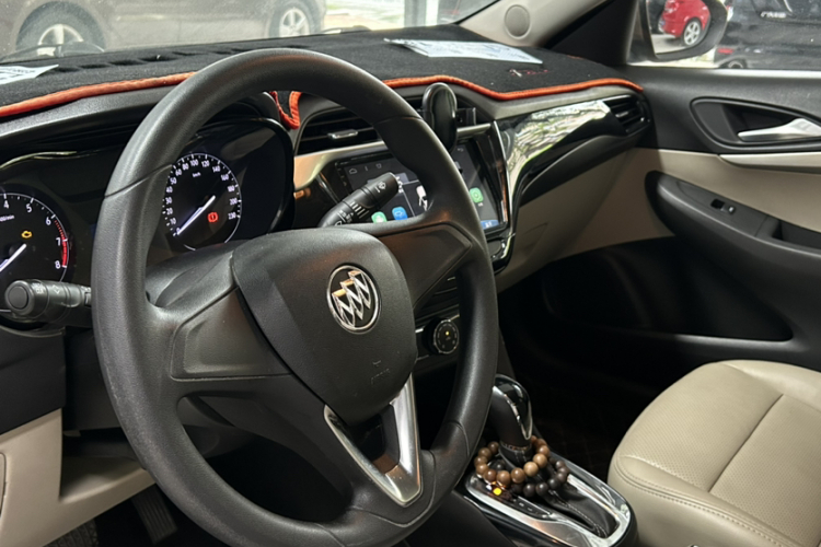 别克 凯越 2018款 15N CVT精英型中控内饰7007