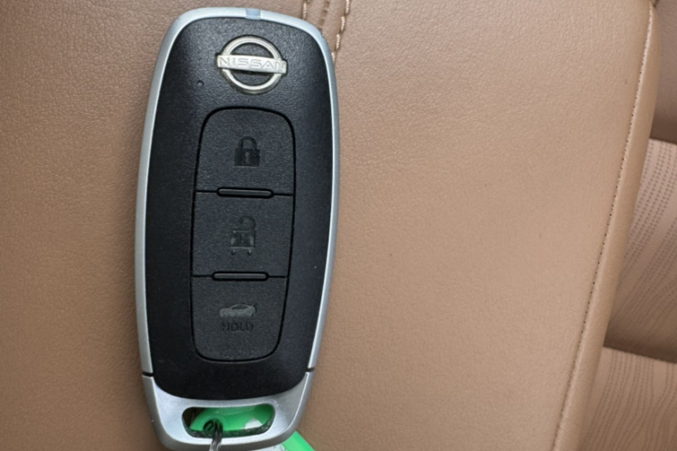 日产 天籁 2022款 2.0L XL-TLS 悦享版中控内饰7001