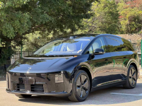 理想汽车 理想i8 2025款 标准版