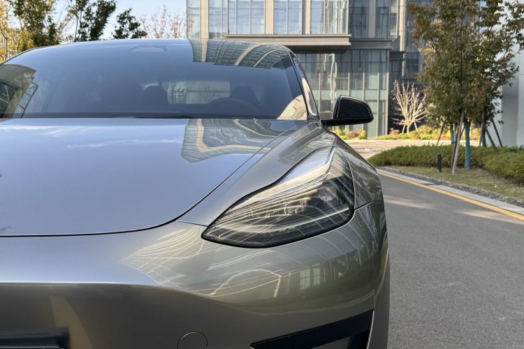 特斯拉 Model 3 2022款 后轮驱动版局部细节36