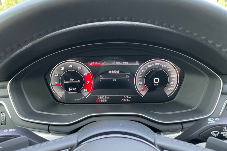 奥迪A4L 2020款 40 TFSI 时尚动感型中控内饰15