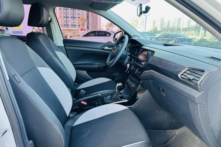 大众 探影 2020款 1.5L 自动 悦中控内饰7007