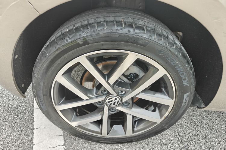 大众 高尔夫 2020款 200TSI DSG舒适进取版车身外观6009