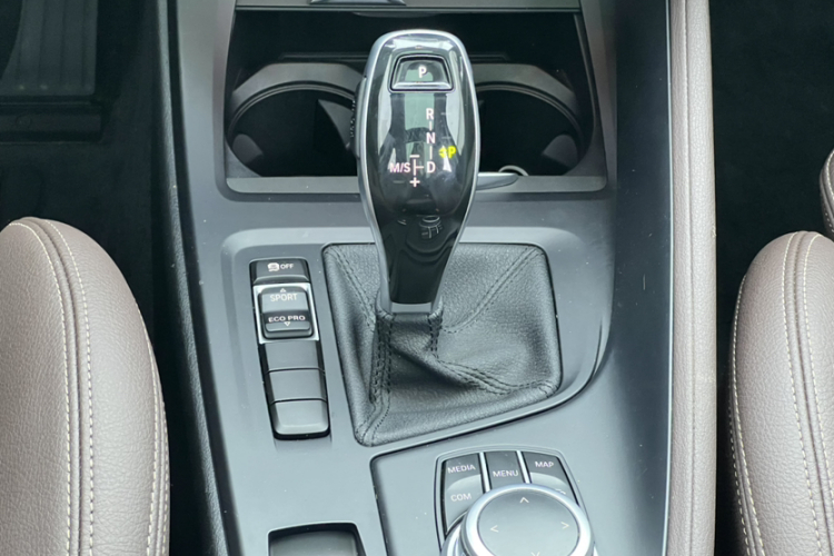 宝马X1 2021款 改款 sDrive25Li 领先型局部细节18