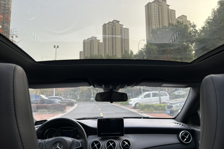 奔驰CLA 2016款 改款 CLA 200 动感型局部细节22