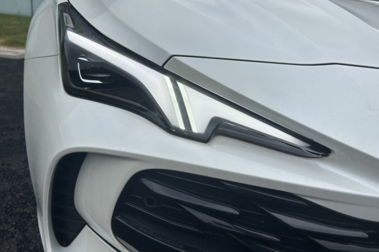 名爵 MG7 2025款 2.0T Trophy+ 超级智驾版车身外观6006