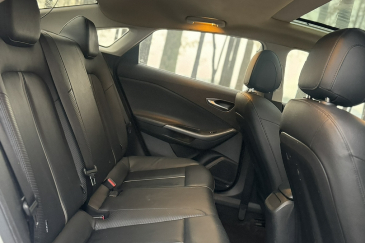 现代 菲斯塔 2019款 280TGDi 运动版 国VI中控内饰7002