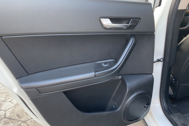 观致3 2017款 都市SUV 1.6T 自动致悦型中控内饰7007