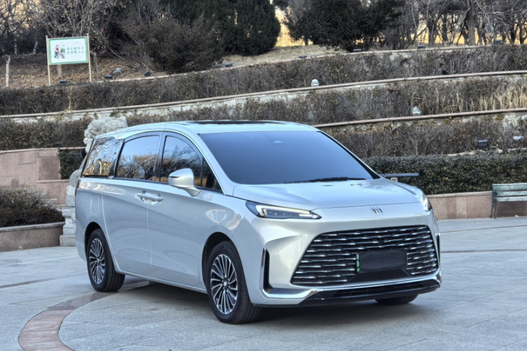 别克GL8新能源 2025款 陆尚 尊享版 7座车身外观6002