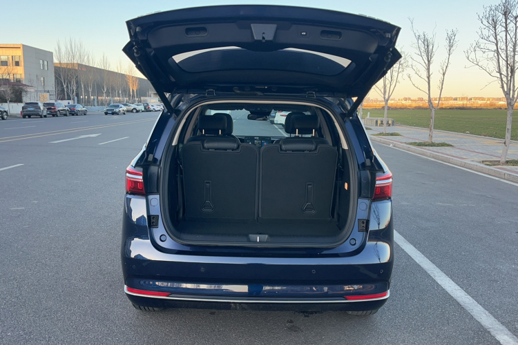 比亚迪 宋MAX 2021款 升级版 1.5T 自动旗舰型 6座局部细节9015