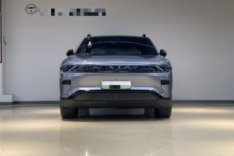 长安启源E07 2025款 纯电 四驱 90kWh Ultra高性能版车身外观6007