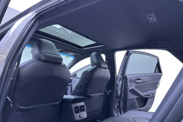 丰田 亚洲龙 2019款 2.0L 豪华版 国VI局部细节22