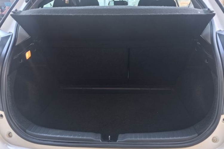 丰田 YARiS L 致炫 2019款 1.5E CVT魅动版 国VI局部细节23