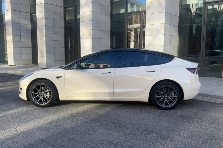 特斯拉 Model 3(进口) 2019款 标准续航后驱升级版(52度)车身外观6005