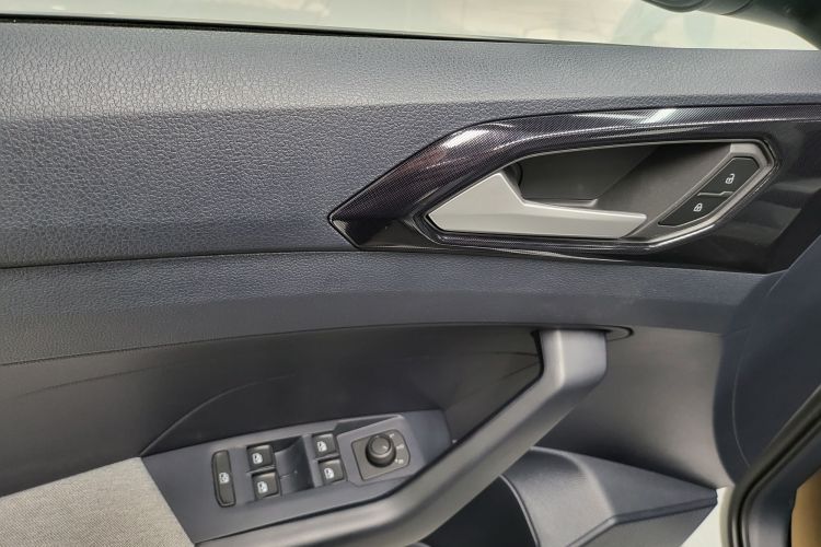 大众 途岳 2025款 新锐 1.5L 锐进版车身外观6005