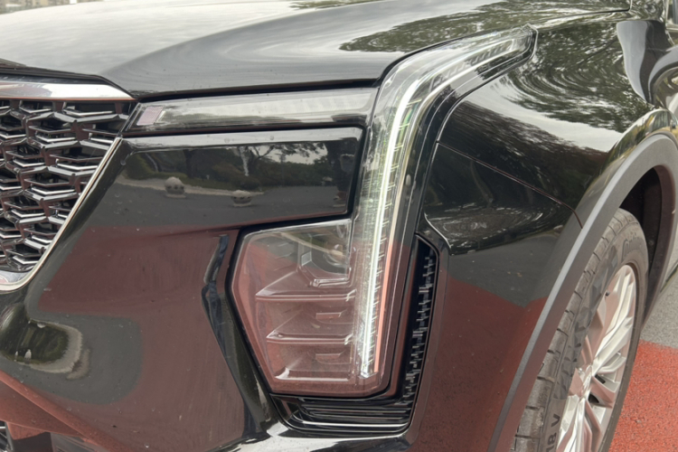 凯迪拉克XT4 2024款 改款 28T 两驱豪华型车身外观6012