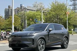 领克08 EM-P 2023款 120km 长续航Pro