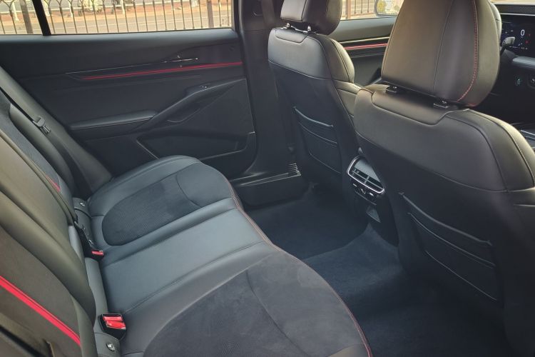 福特 蒙迪欧 2023款 1.5T E-混动 ST-Line中控内饰7005