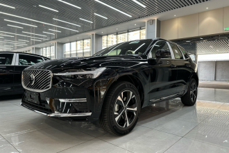 沃尔沃XC60 2026款 B5 四驱智逸豪华版