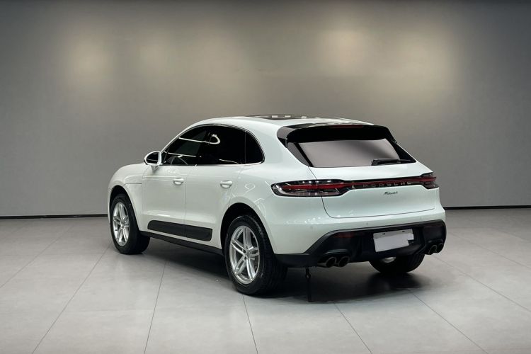 保时捷 2024款 Macan 2.0T车身外观6005