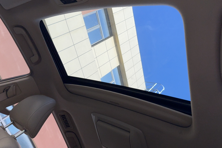 丰田 普拉多 2014款 4.0L 自动TX-L NAVI局部细节22