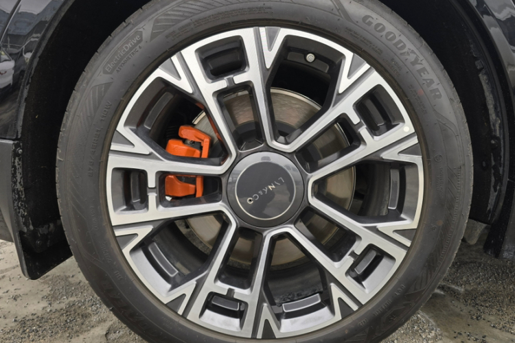 领克900 2025款 2.0T Ultra中控内饰7008