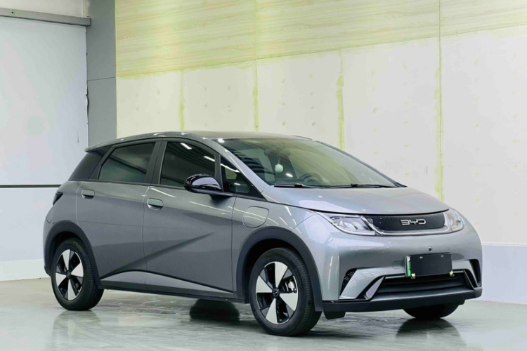 比亚迪 海豚 2023款 420km 时尚版车身外观6006