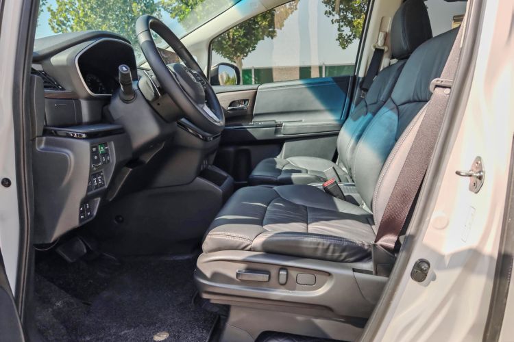 本田 奥德赛 2022款 2.0L e:HEV 锐·耀享版中控内饰7001