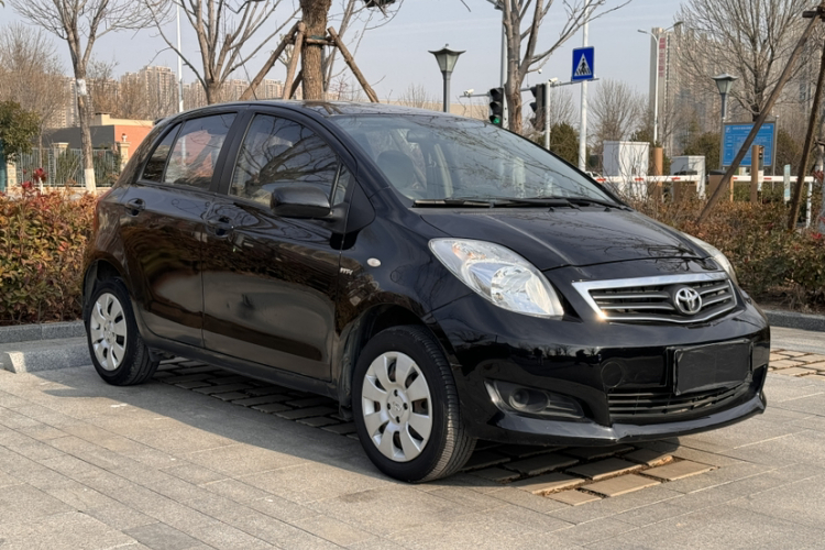 丰田 雅力士 2011款 1.6E 自动魅动版车身外观6003