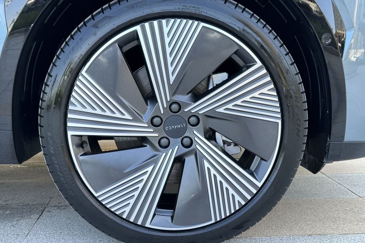 领克08 EM-P 2025款 220km 四驱性能Halo局部细节9003