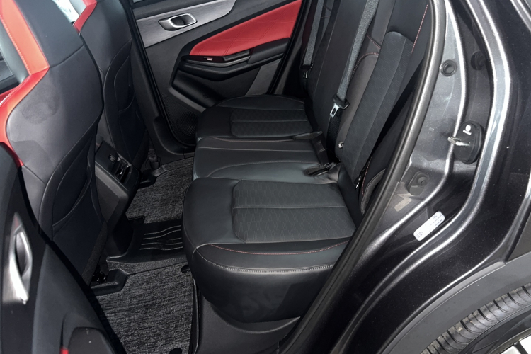 长安CS55PLUS 2024款 第三代 1.5T DCT卓越型中控内饰7001