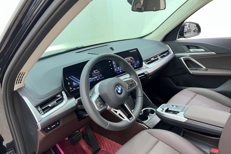 宝马X1 2024款 sDrive25Li M运动套装中控内饰7001