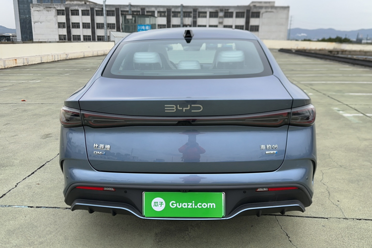 比亚迪 海豹06新能源 2025款 DM-i 智驾版 120KM尊享型车身外观6006